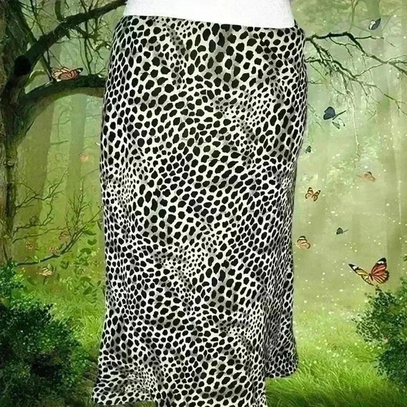 Vintage 90s Cheetah Print Midi Skirt By View Moda Italiana - Picture 2 of 8